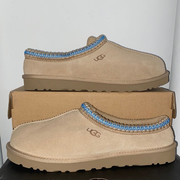 UGG Other - UGG Mens Size 10 Sand Santorini